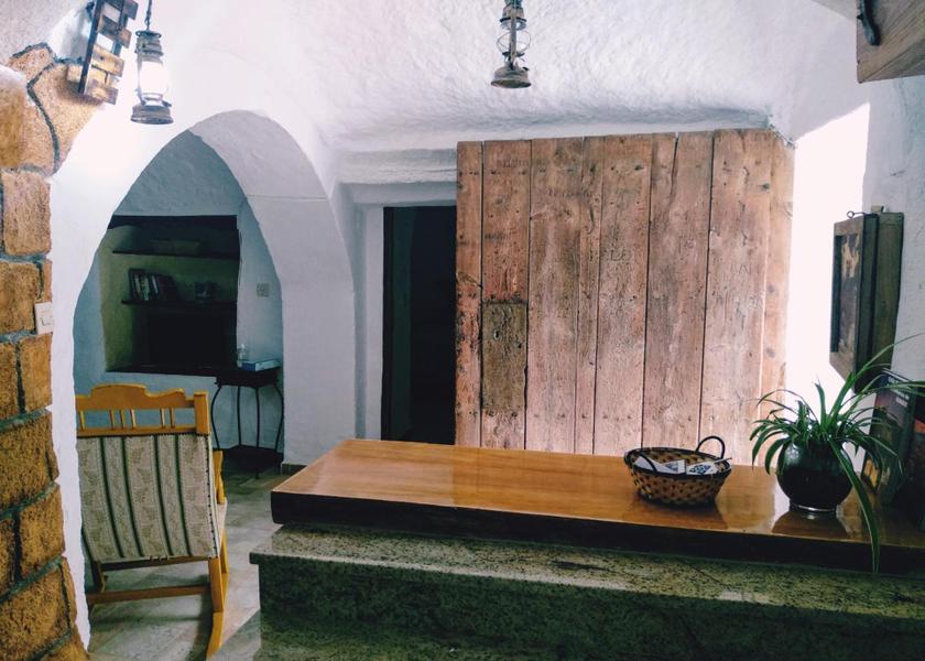 Andalusia Cortes y Graena 
