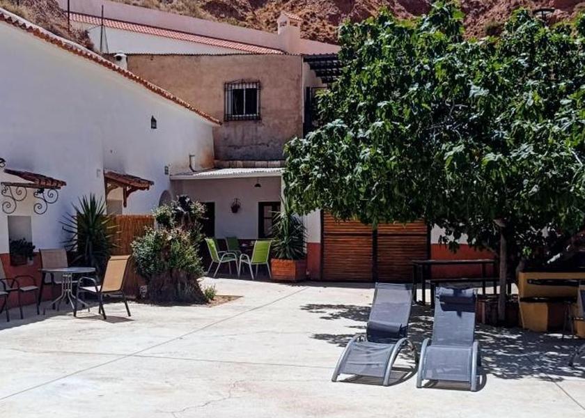 Andalusia Cortes y Graena 