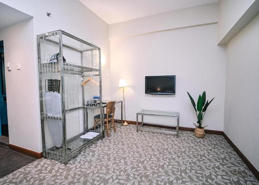 Selangor Seri Kembangan Room