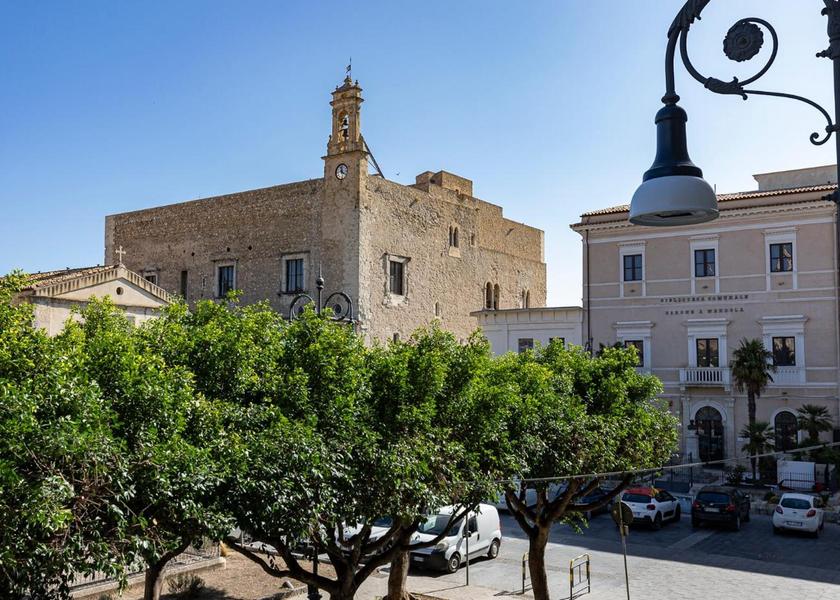 Sicily Favara 