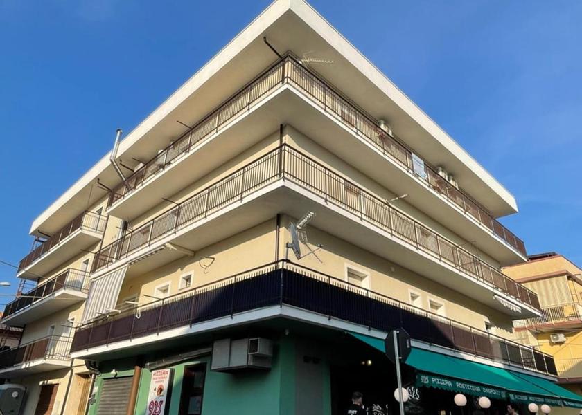 Calabria Gizzeria exterior view