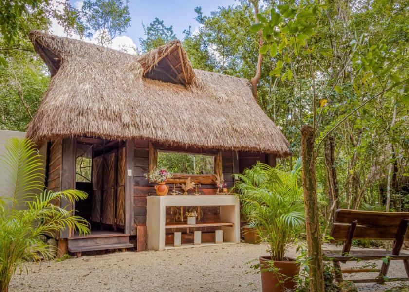 Quintana Roo Leona Vicario Hotel Exterior