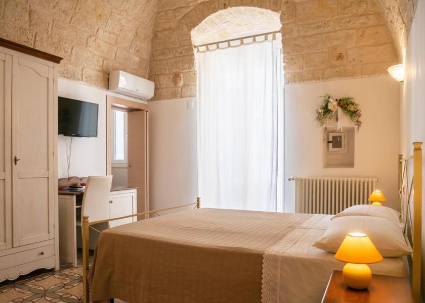 Puglia Mola di Bari Double Room with Private Bathroom