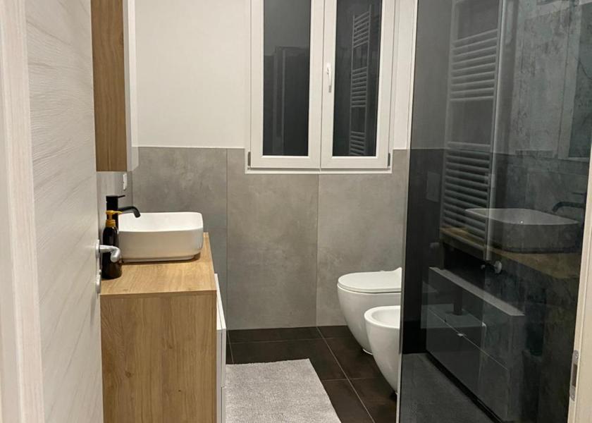 Emilia-Romagna Molinella bathroom