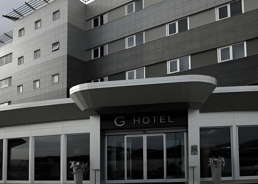 Marche Osimo exterior view