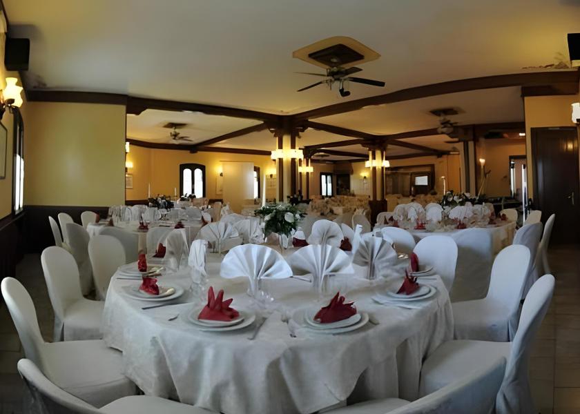 Friuli-Venezia Giulia Pradamano ballroom