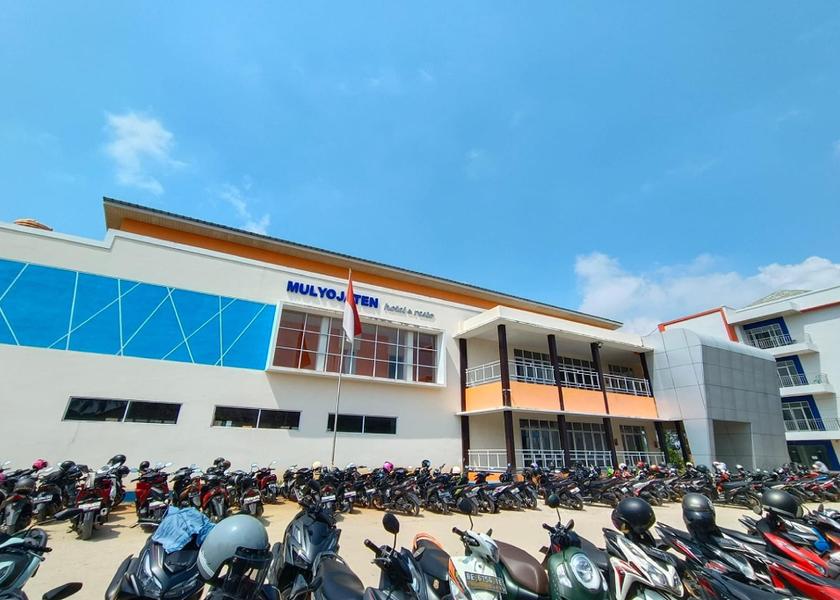 Lampung Metro exterior view