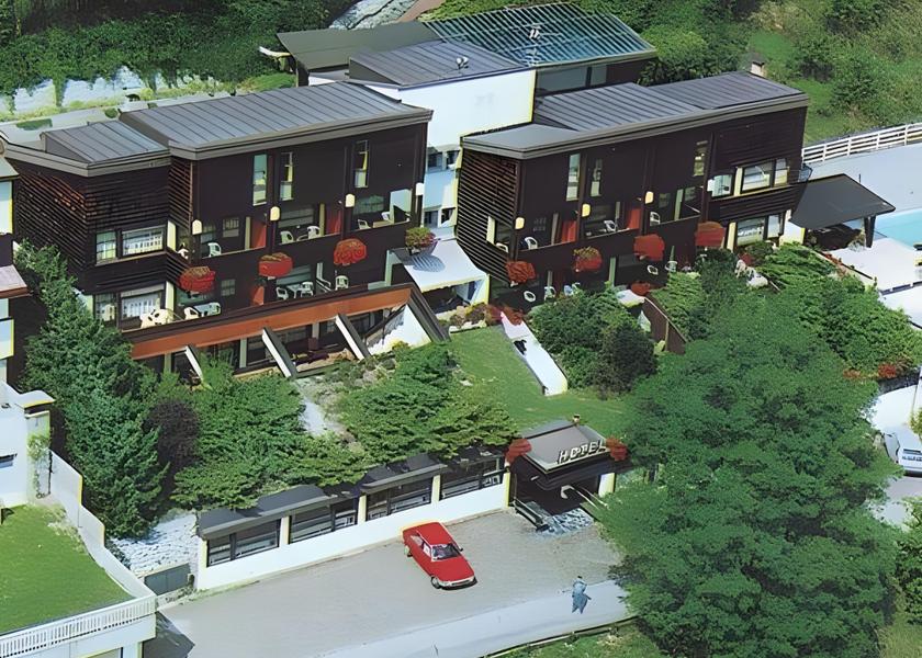 Trentino-Alto Adige Rio di Pusteria Hotel Exterior