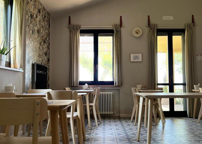 Marche Gradara food and beverages