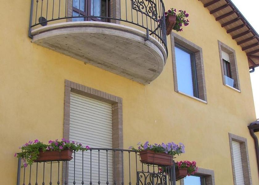 Marche San Severino Marche exterior view