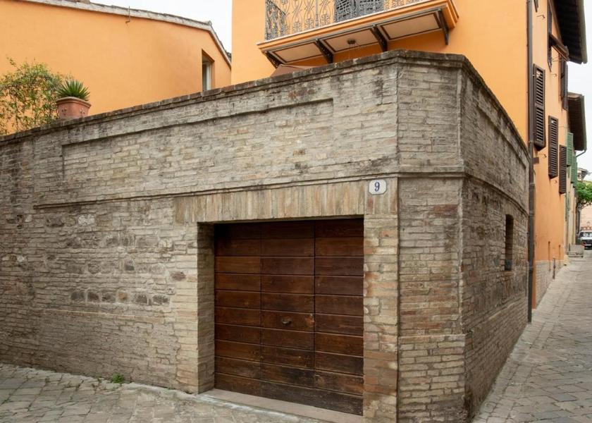 Marche San Severino Marche exterior view