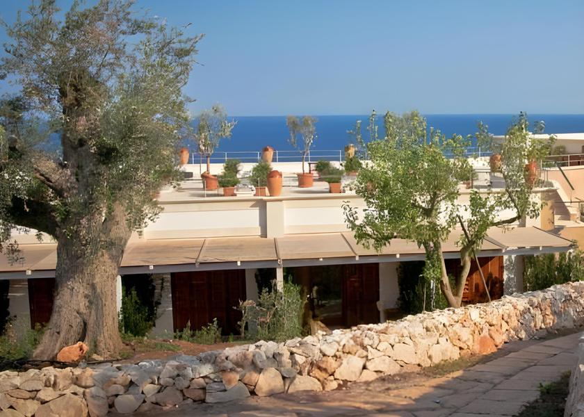 Puglia Santa Cesarea Terme surrounding environment