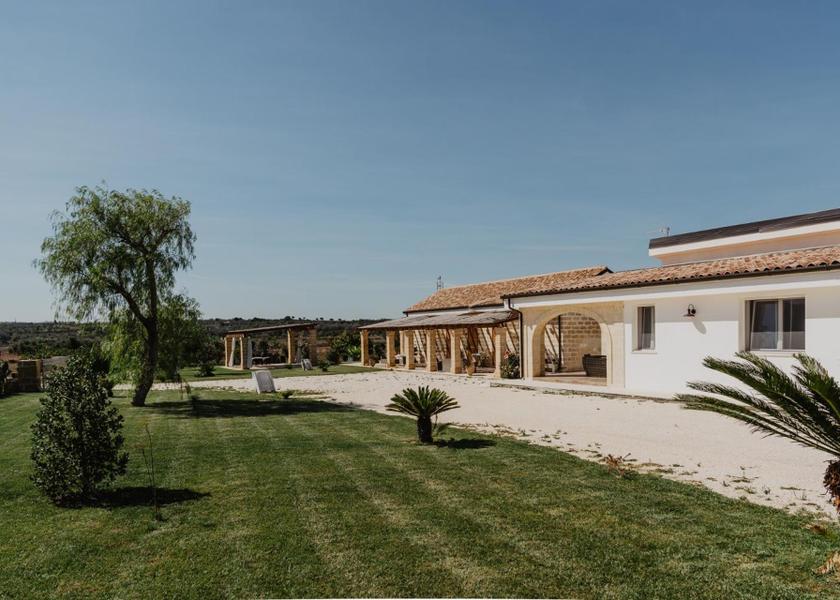Puglia Santa Cesarea Terme garden