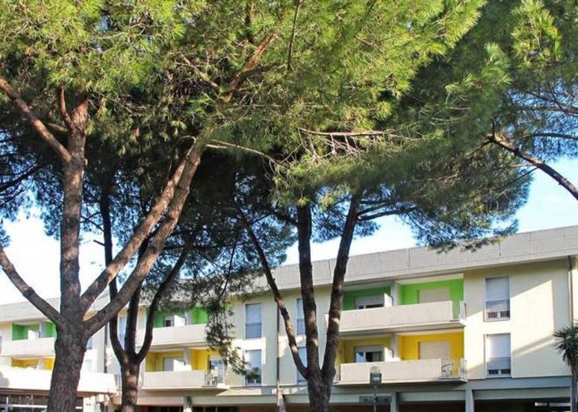 Liguria Luni Exterior view