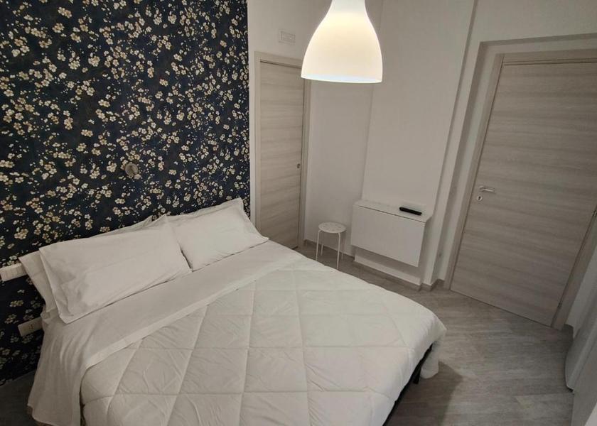 Marche Tolentino Double Room with Private Bathroom