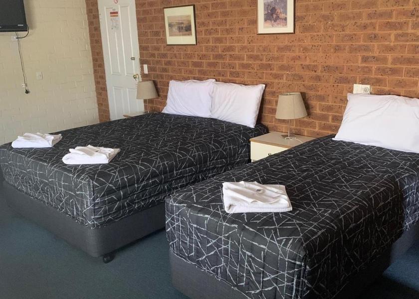 New South Wales West Wyalong Standard Family Room