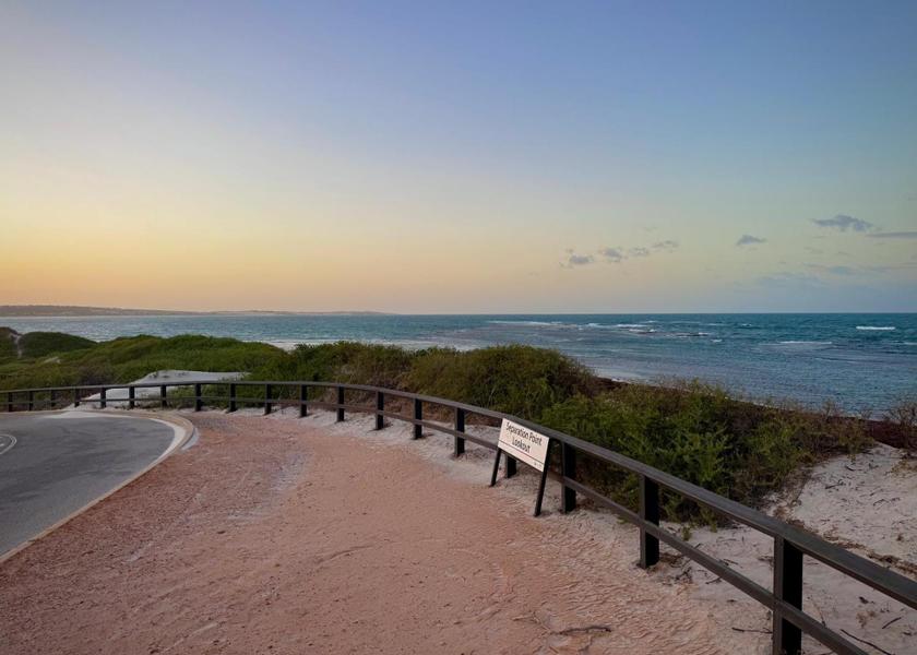 Western Australia Geraldton nearby attraction