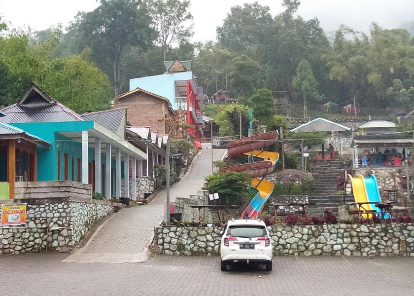  Berastagi exterior view