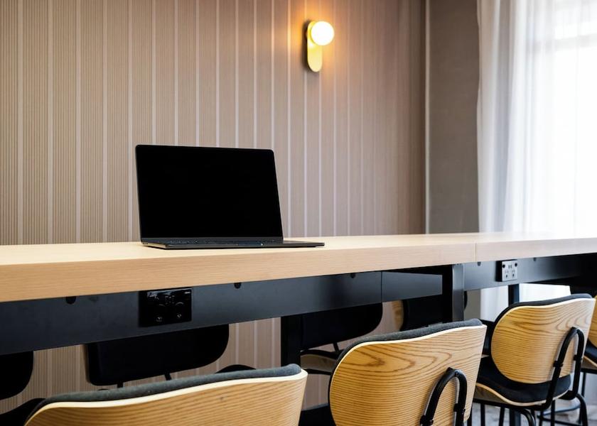 Victoria Warrnambool Meeting facility