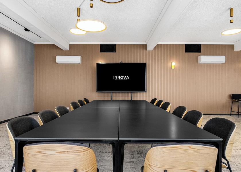 Victoria Warrnambool Meeting facility