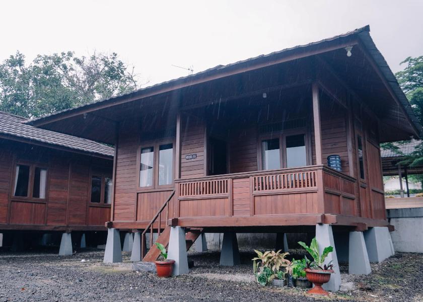 West Java Ciawi exterior view