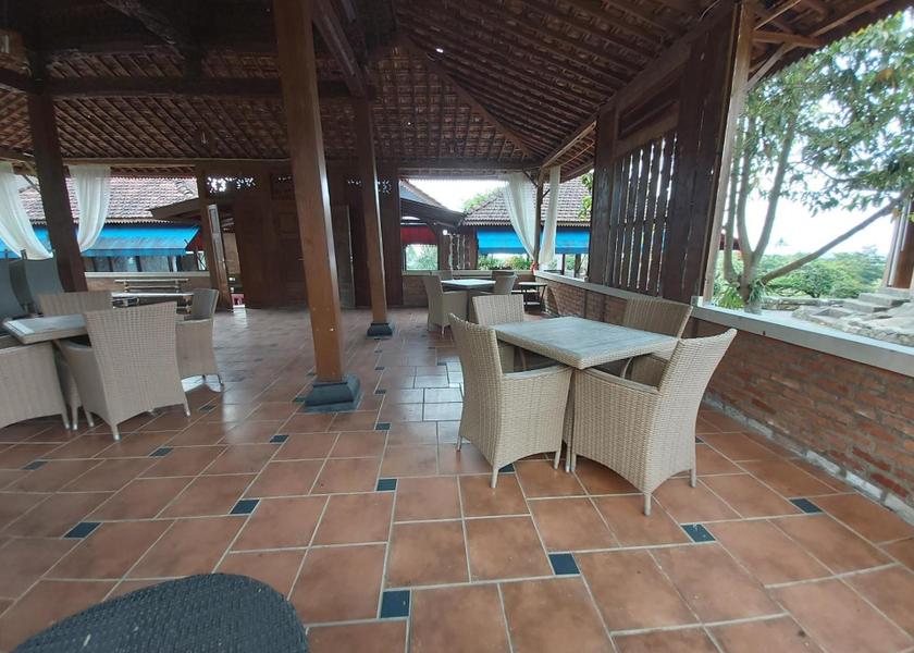 West Java Ciawi restaurant