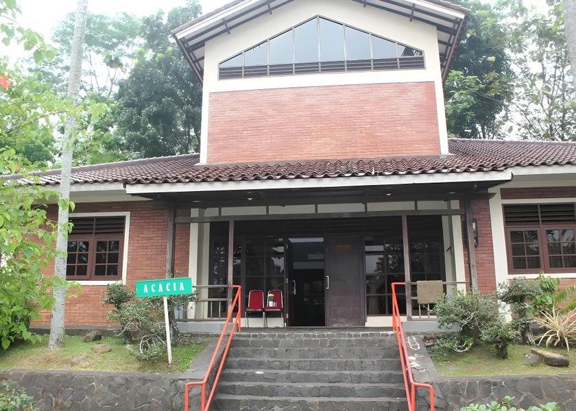 West Java Sentul City Hotel Exterior