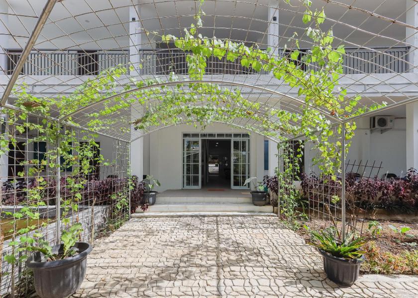 Banten Serang exterior view