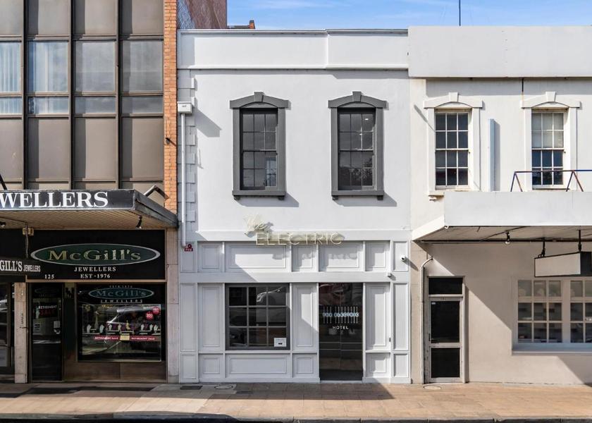 Victoria Geelong exterior view