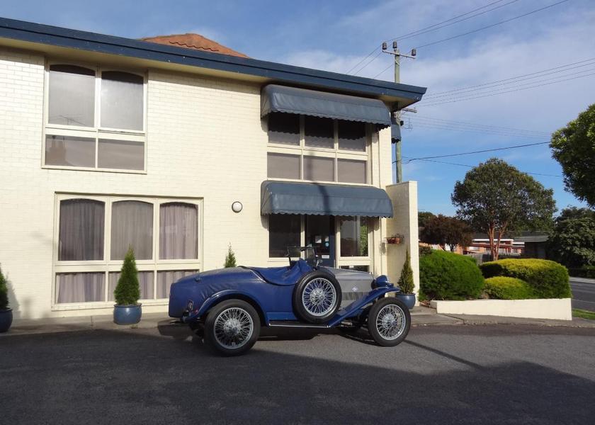 Victoria Geelong entrance