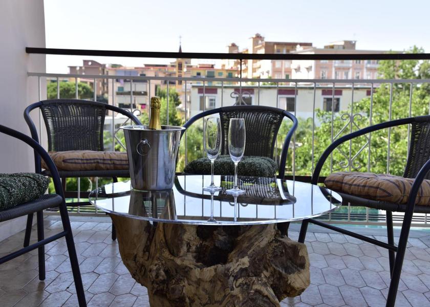 Campania Ercolano balcony/terrace