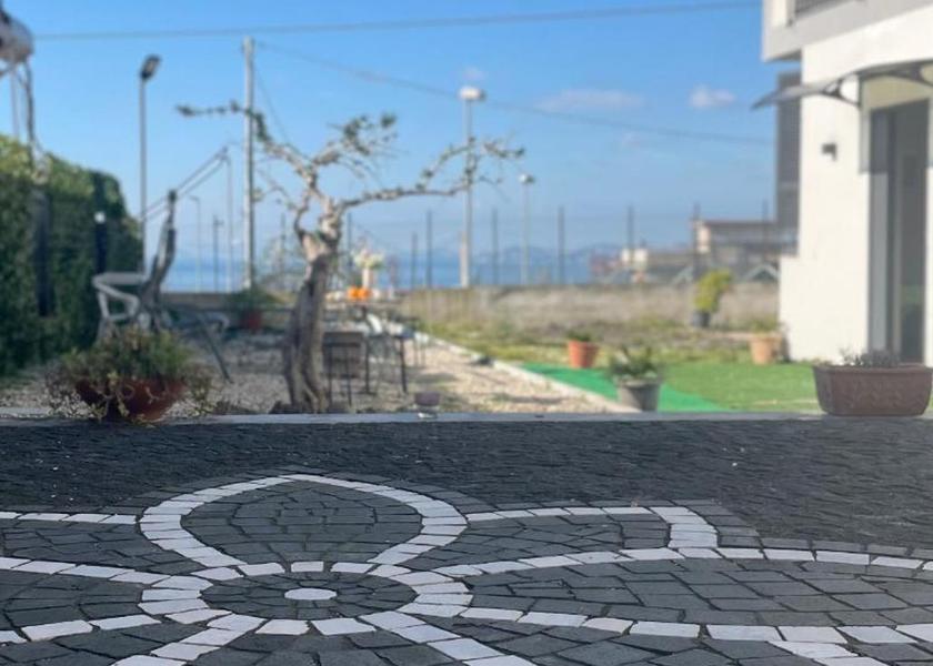 Campania Ercolano garden