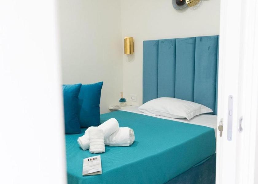 Campania Ercolano Single Room with Private External Bathroom