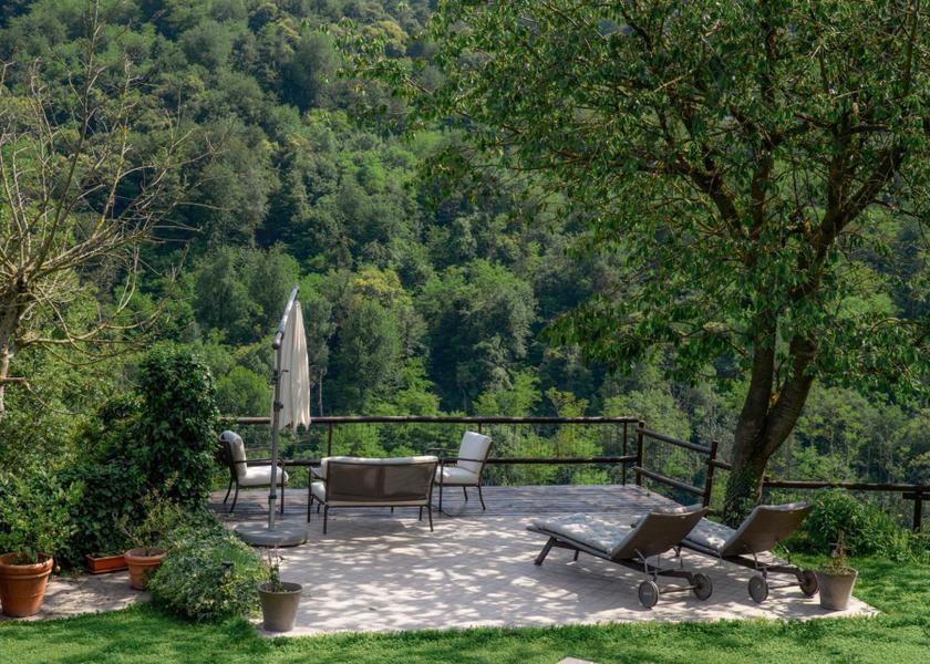 Piedmont Benevello balcony/terrace