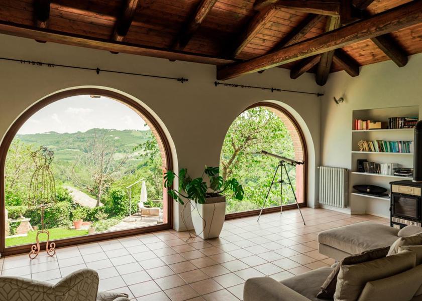 Piedmont Benevello shared lounge/tv area