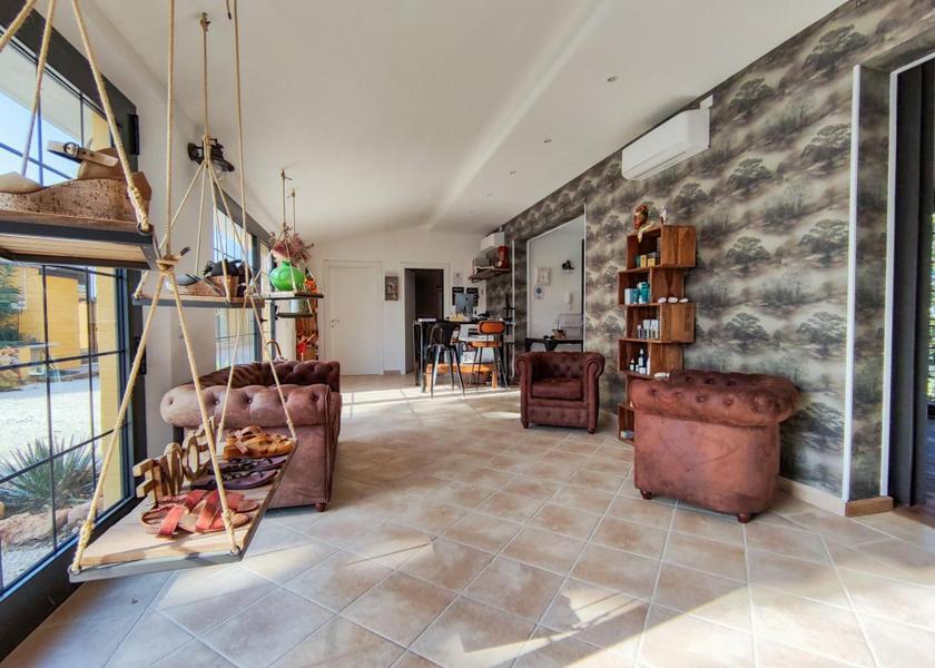Marche Civitanova Marche lobby