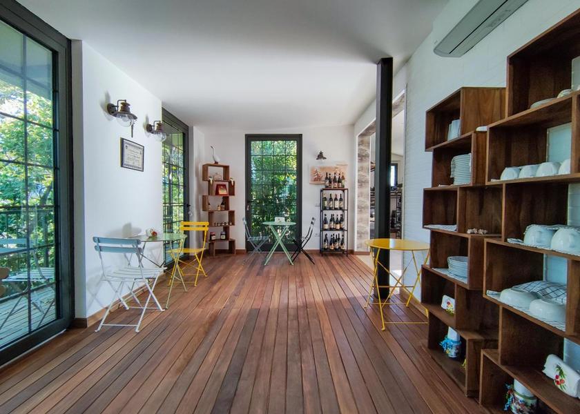 Marche Civitanova Marche lobby
