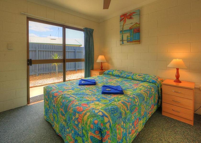 Livingstone Shire Kinka Beach Family Room with Garden View