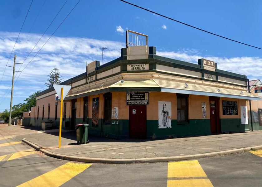 Western Australia Boulder bar/lounge