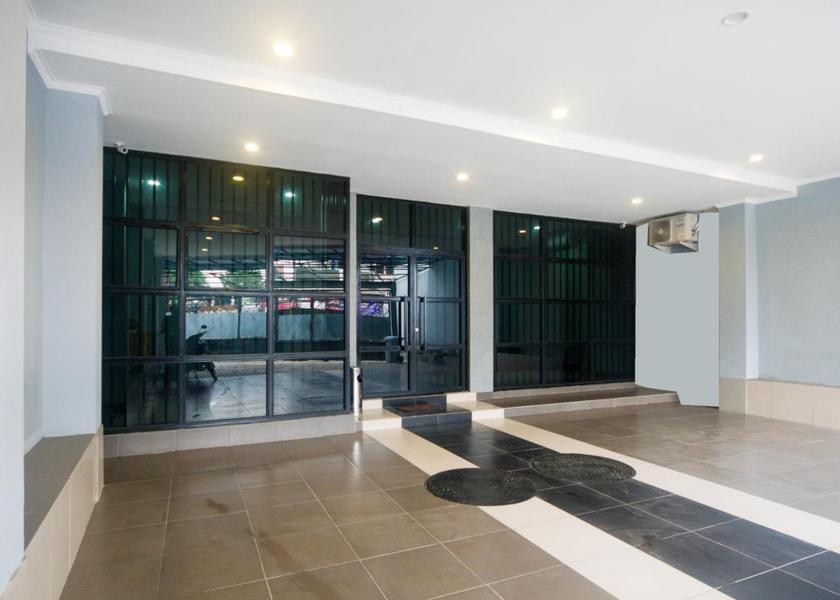  South Tangerang entrance