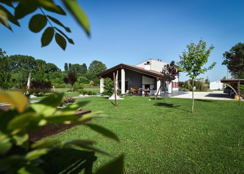 Veneto Montagnana garden