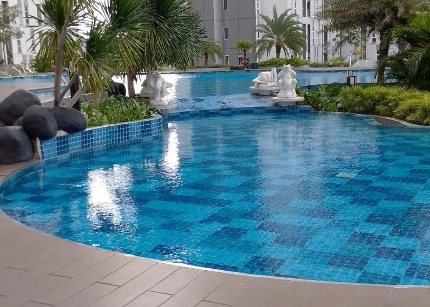  South Tangerang swimming pool