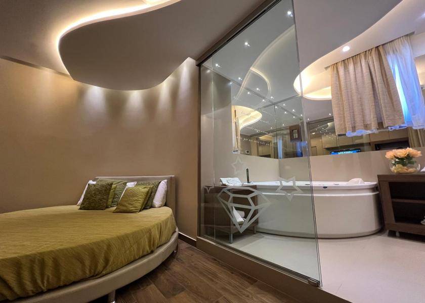 Campania Qualiano hot tub