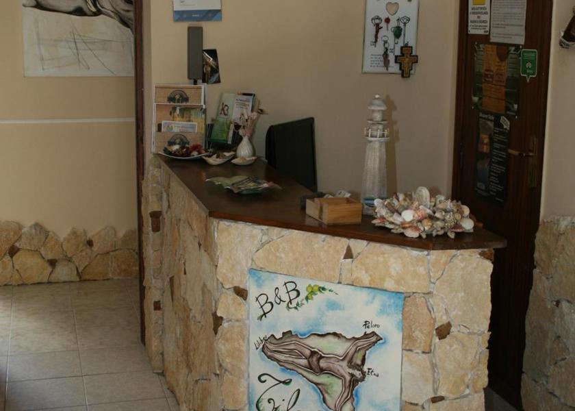 Sicily Villafranca Tirrena lobby