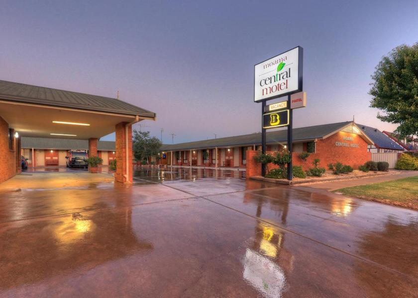New South Wales Moama Entrance