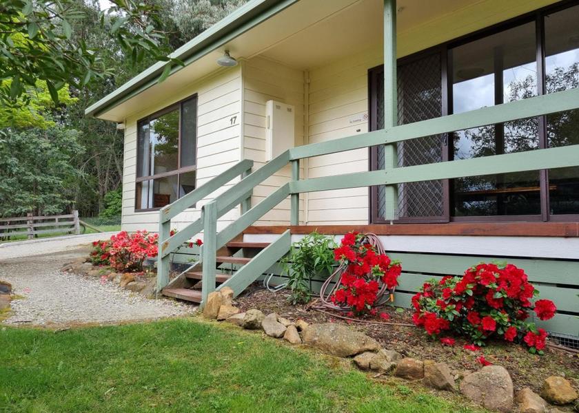 Victoria Beechworth garden