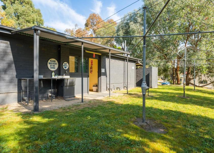 Victoria Eldorado exterior view