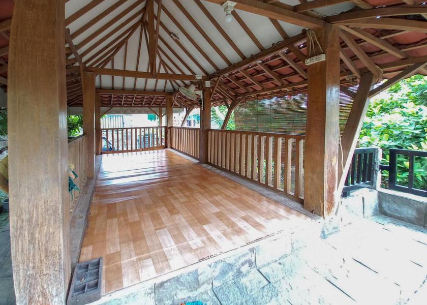 East Java Trawas facilities