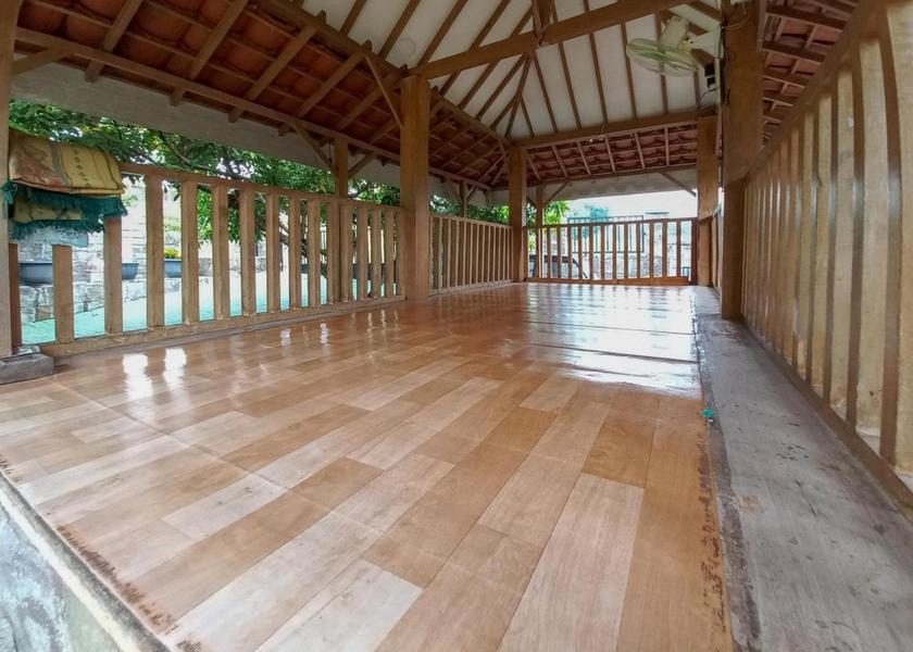 East Java Trawas exterior view