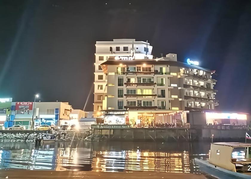 Sabah Semporna Hotel Exterior